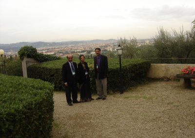 Dr. & Mrs. V.H. Oswal at the site of the Laser Florence 2004 Conference