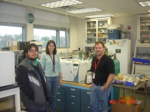 Raul Garcia, Dr. Eigenbrode and Dr. Glavin at the GC/MS Lab in Code 699, GSFC, Novermber 2008