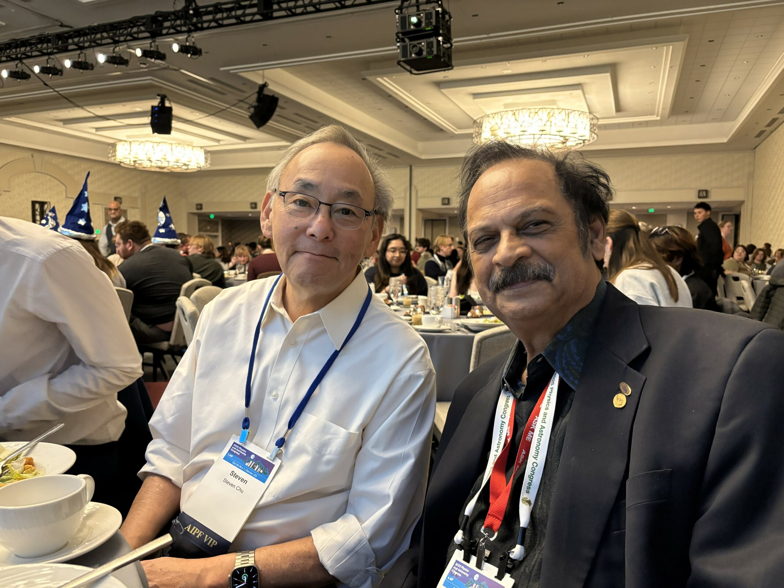 Nobel Laureate Dr. Steven Chu with Dr. Misra at the SPS Congress Fall 2025